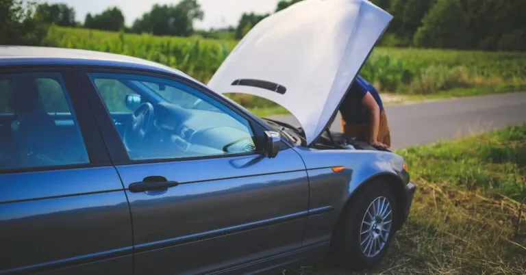 Car Noises You Shouldn’t Ignore: Thump, Rattle, Squeal Explained